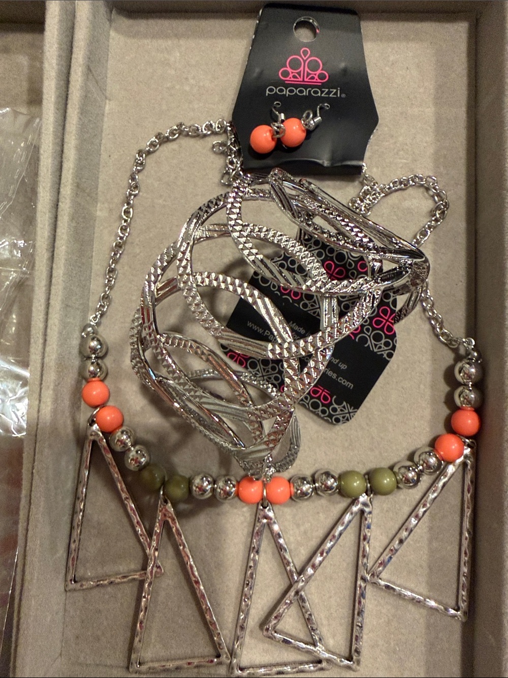 paparazzi Coral and Olive Geometric Necklace + Stud Set